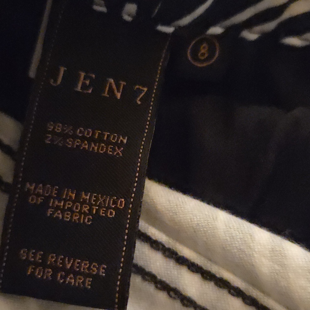 JEN7 Navy and White Cropped Skinny Pants - Picture 5 of 6
